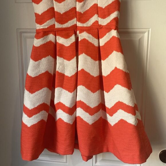 The Limited Coral and White Chevron Aline Dress Size 4 - Picture 10 of 10
